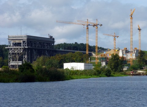 Schiffshebewerk Niederfinow und Neubau